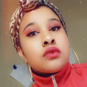 Meet your Posher, Sadie